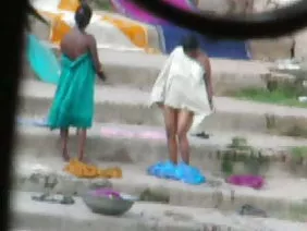 बूढ़ा आदमी अश्लील जूते में युवा प्रेमिका fucks