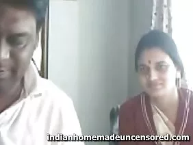महिला शरीर पर उबला हुआ रूसी पलटन एक वेश्या और कठिन गड़बड़ पोर्न का कारण बना