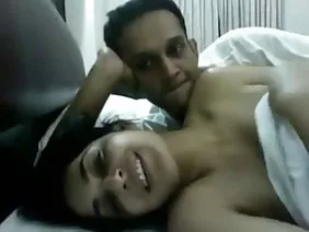 डबल प्रवेश अश्लील के साथ श्यामला के लिए गर्म सेक्स