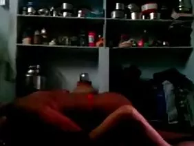 बेबे nadrachivaet कैमरा गधा पर उसे गधा