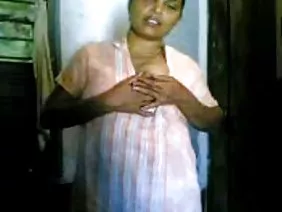 ड्रेक ने सबसे अधिक टमाटर पोर्न के लिए शिक्षक को छेद में लगाया